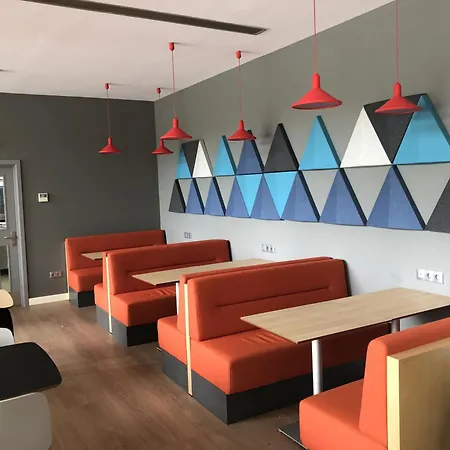 Express Porto Exponor By Ihg Szálloda