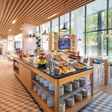 Hotel Express Porto Exponor By Ihg
