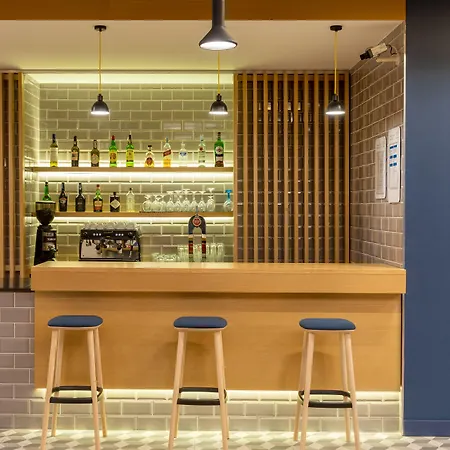 Hotel Express Porto Exponor By Ihg