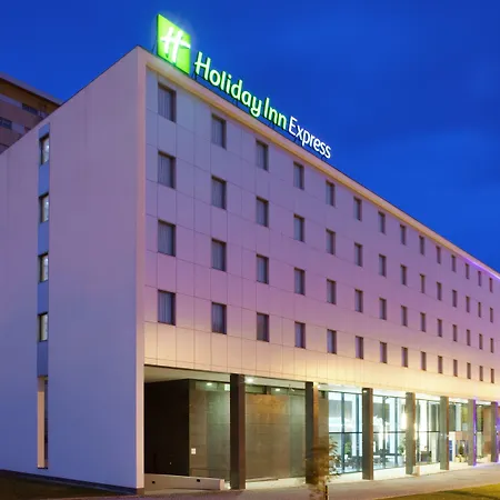 Express Porto Exponor By Ihg 3*