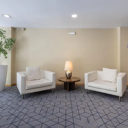 Express Porto Exponor By Ihg Hotel