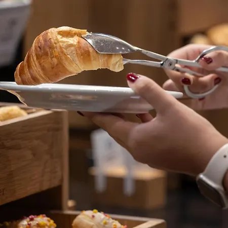 Hotel Express Porto Exponor By Ihg 3*