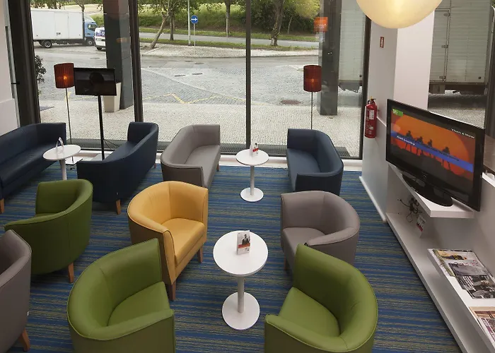 Express Porto Exponor By Ihg מלון 3*