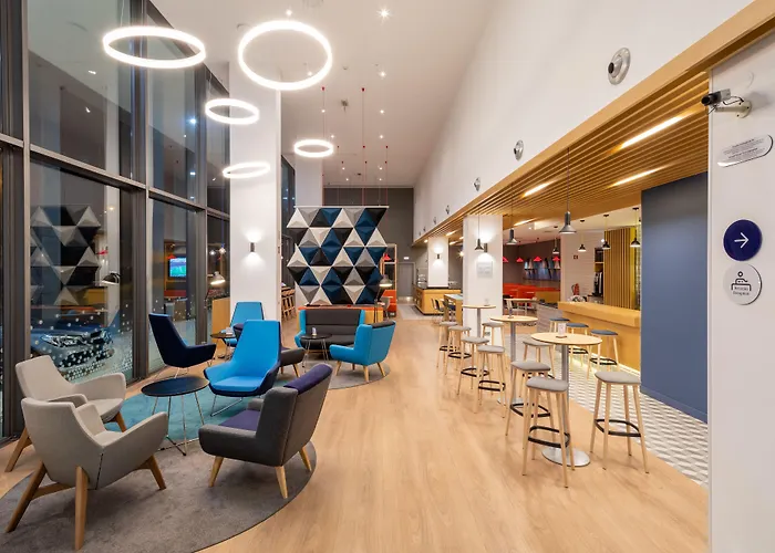 Express Porto Exponor By Ihg מלון