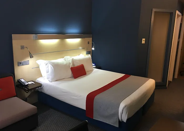 Express Porto Exponor By Ihg 3*