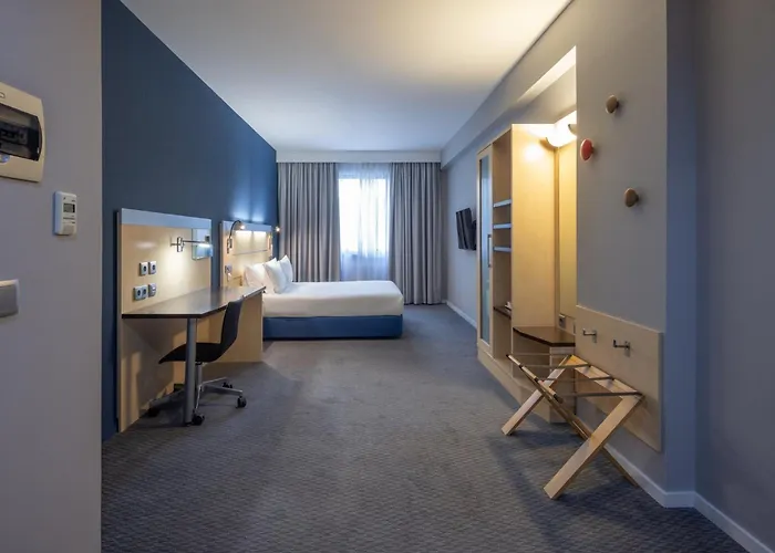 מלון Express Porto Exponor By Ihg 3*