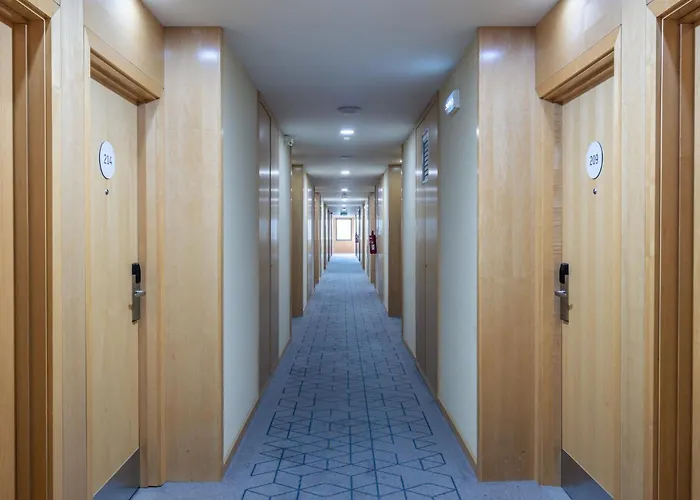 Express Porto Exponor By Ihg מלון