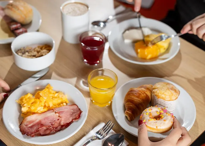 Express Porto Exponor By Ihg מלון